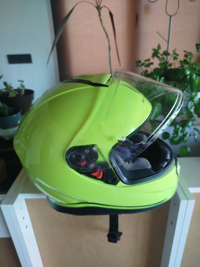 Casco de moto MT Helmets