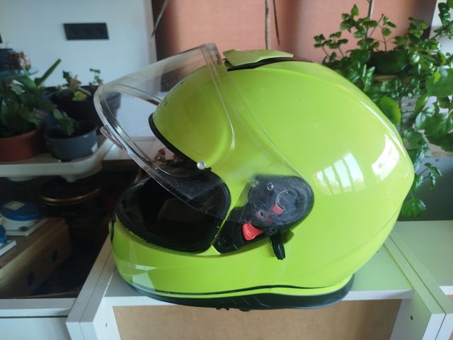 Casco de moto MT Helmets