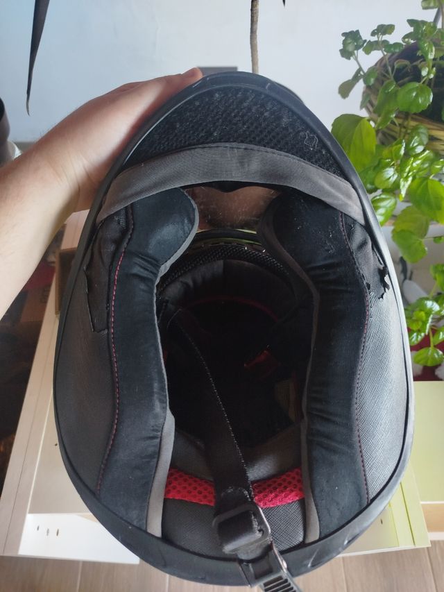 Casco de moto MT Helmets