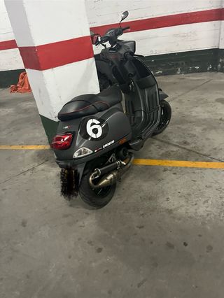Vespa Primavera 50s | Perfecto estado.