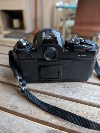 Nikon FE + Nikkor 50mm f1.4