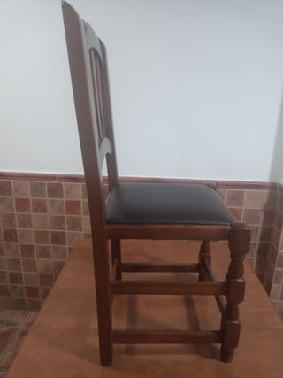 MESAS Y SILLAS DE COMEDOR