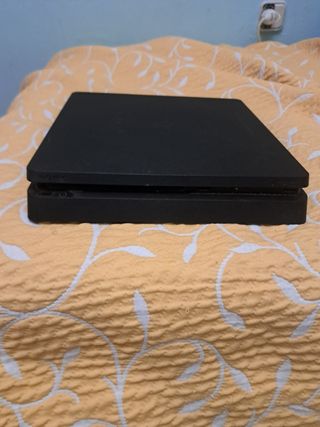 PS4 (PlayStation 4) + Juegos