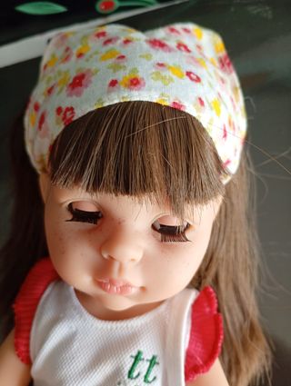 Muñeca Nicoleta Paola Reina