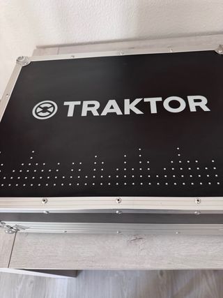 Traktor S4 y Maleta traktor original