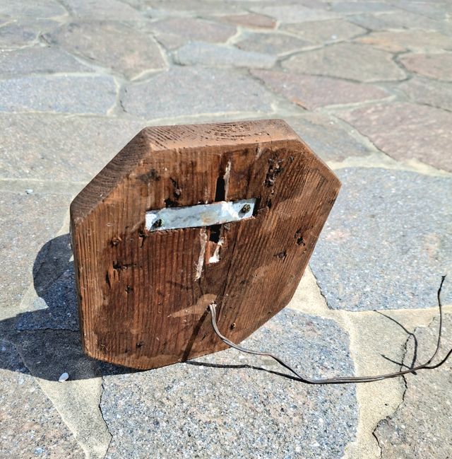 Antica applique con ferri di cavallo