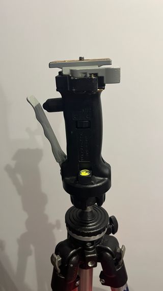 Tripode Manfrotto + Rotula (Profesional)