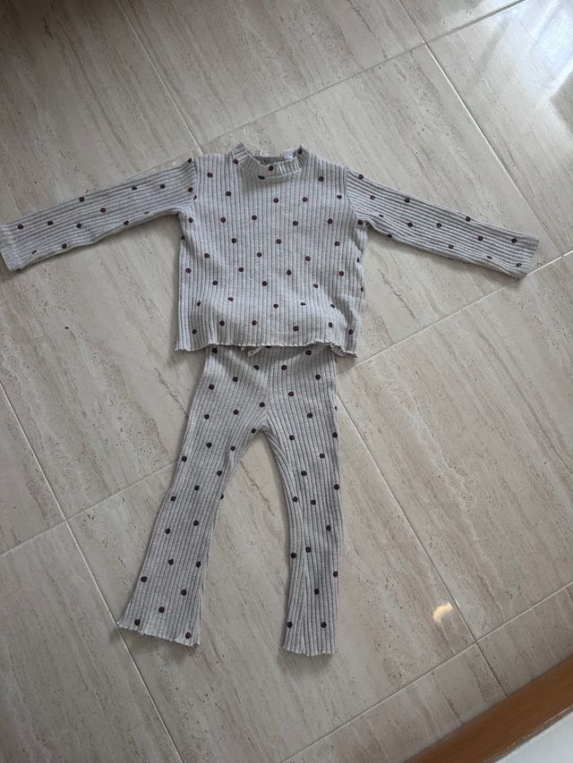 Conjunto Zara niña con lunares