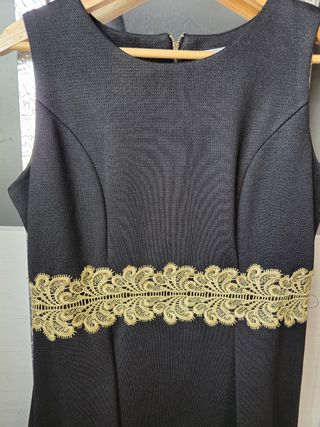 Vestido negro elegante corto