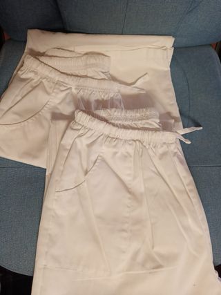 Uniforme celador blanco