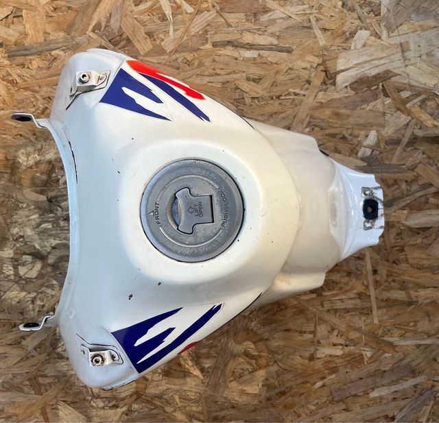 Deposito Honda NX 650 Dominator