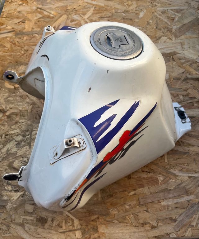 Deposito Honda NX 650 Dominator