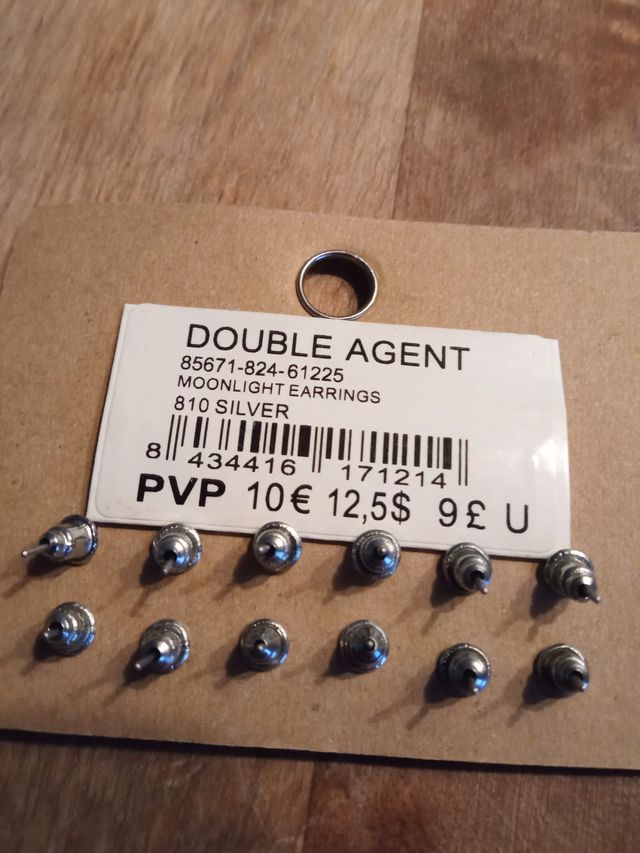 6 Pares de Pendientes Double Agent