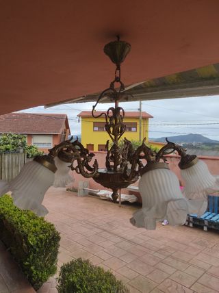 Lámpara de techo interior más dos lamparas de mesa