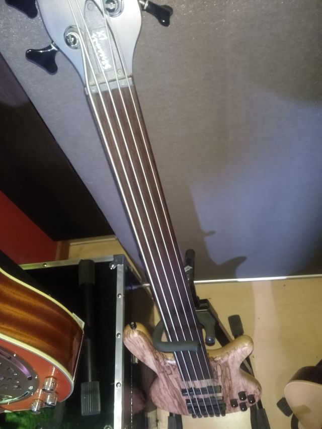 Fletess Bajo Warwick Streamer lx Special edition 2