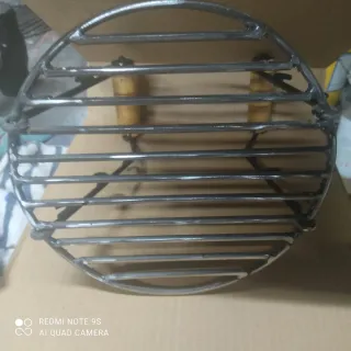 Parrilla para olla ferroviaria.