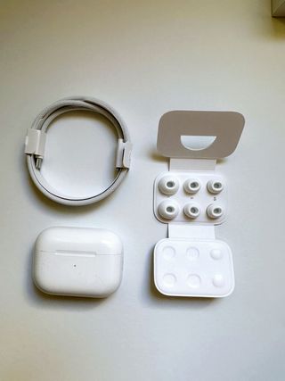 AirPods Pro 2ª Gen. (Apple) - Blancos
