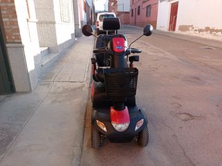 Scooter eléctrico minusvalidos