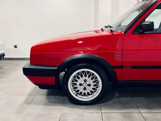 Volkswagen Golf GTI 1990