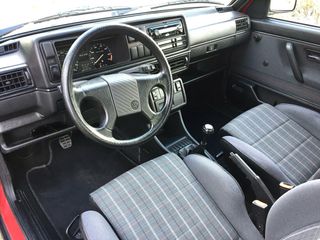 Volkswagen Golf GTI 1990