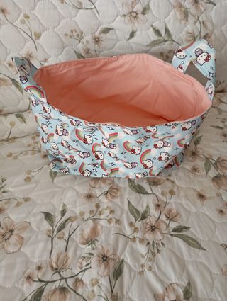 Cesta Hello Kitty para baño o habitación