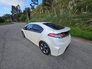 Opel Ampera 2013