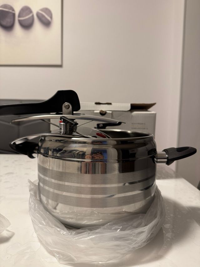 Olla a Presión San Ignacio Duna 5L