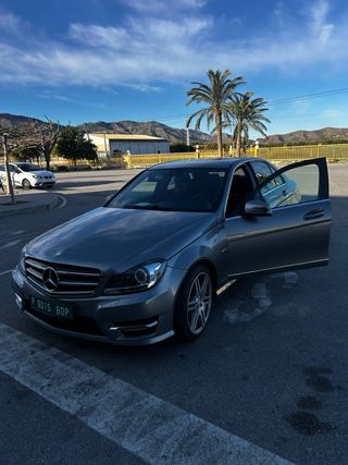 Mercedes-Benz Clase C 220 pack amg edicion especia
