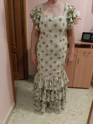 Vestido de gitana muy bonito y cómodo