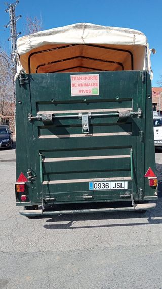 Remolque caballos - Transporte animales