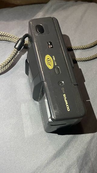 Camara de fotos OLYMPUS AF1 Japan + 2 CARRETES