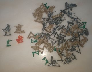 50 Soldados montaplex o similares años 80