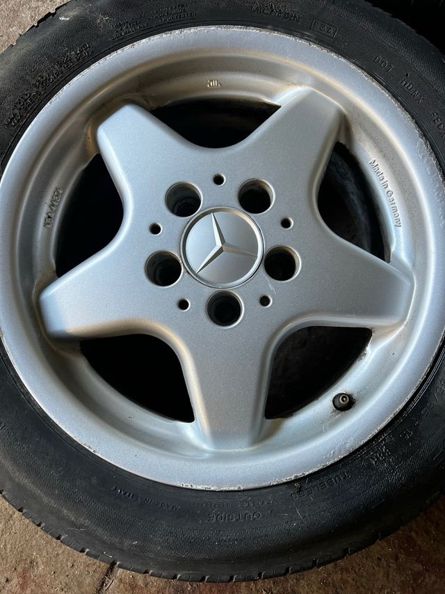 Llantas Mercedes Benz 7x15 ET 35