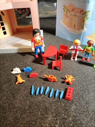 Parque escuela infantil de playmobil