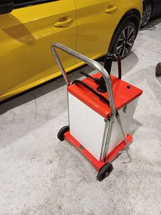 Bomba aceite usada - Carro taller