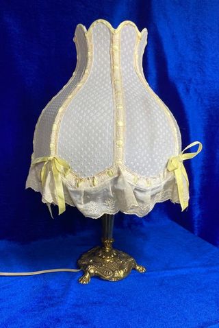 Lampara de mesa estilo vintage, antigua