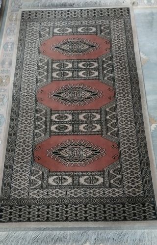 Alfombra oriental 150x77cm