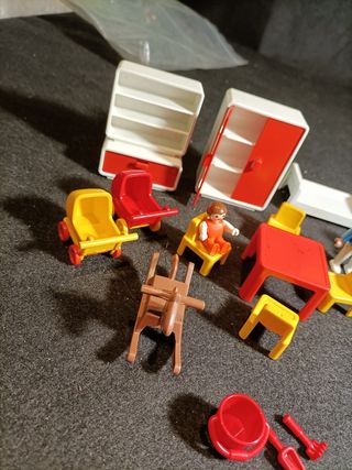 Playmobil diorama guardería geobra 1981