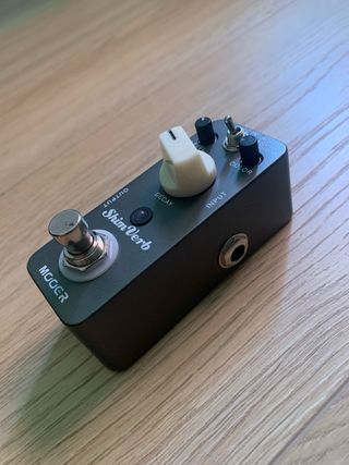 Mooer ShimVerb pedal guitarra