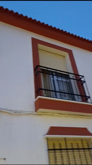 Pintura Almodóvar pidan presupuesto sin compromiso
