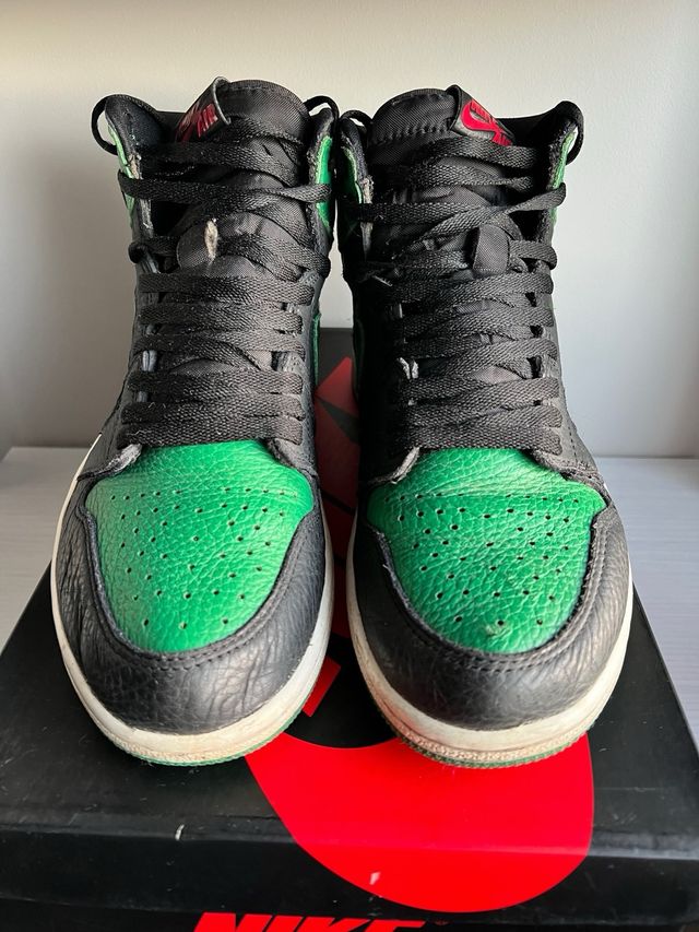 Nike air Jordan 1 High “Pine Green”