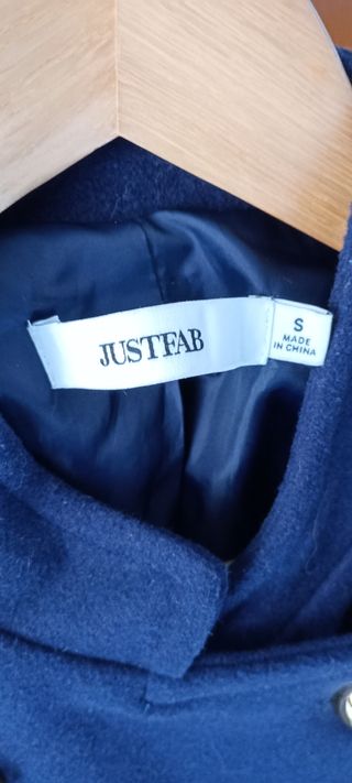Abrigo azul corto militar