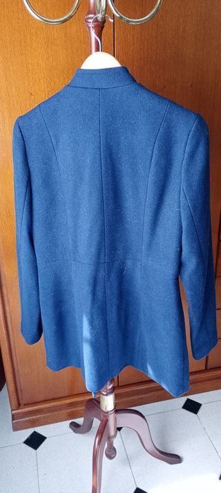Abrigo azul corto militar