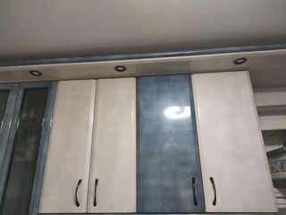 Muebles de cocina y puertas de armario