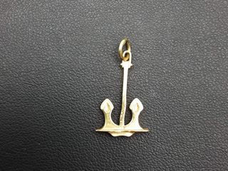 colgante oro 18k