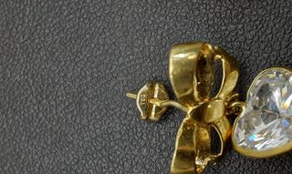 pendientes oro 18k con piedra