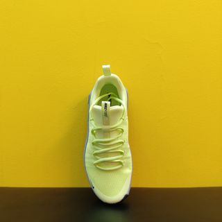 Zapatillas Nike Metcon 6 amarillas de segunda mano por 129,99 EUR en Dos  Hermanas en WALLAPOP