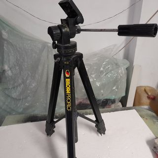 Trípode Bilora Profilo - Excelente estado
