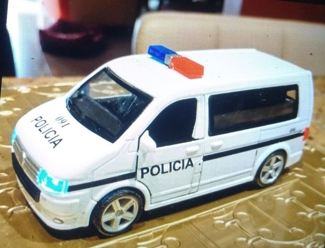 Miniatura furgoneta Policia