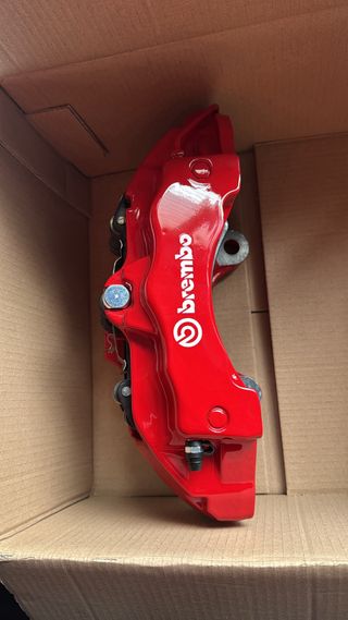 Pinzas Brembo z18 6 pistones